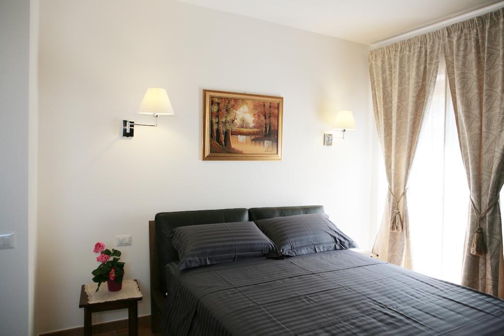 Relax In Piazzetta Casa E Appartamento Per Vacanze Тревиняно Романо Стая снимка